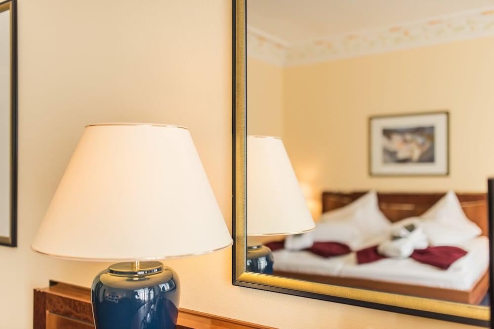 Goebel'S Hotel Quellenhof Bad Wildungen Bagian luar foto