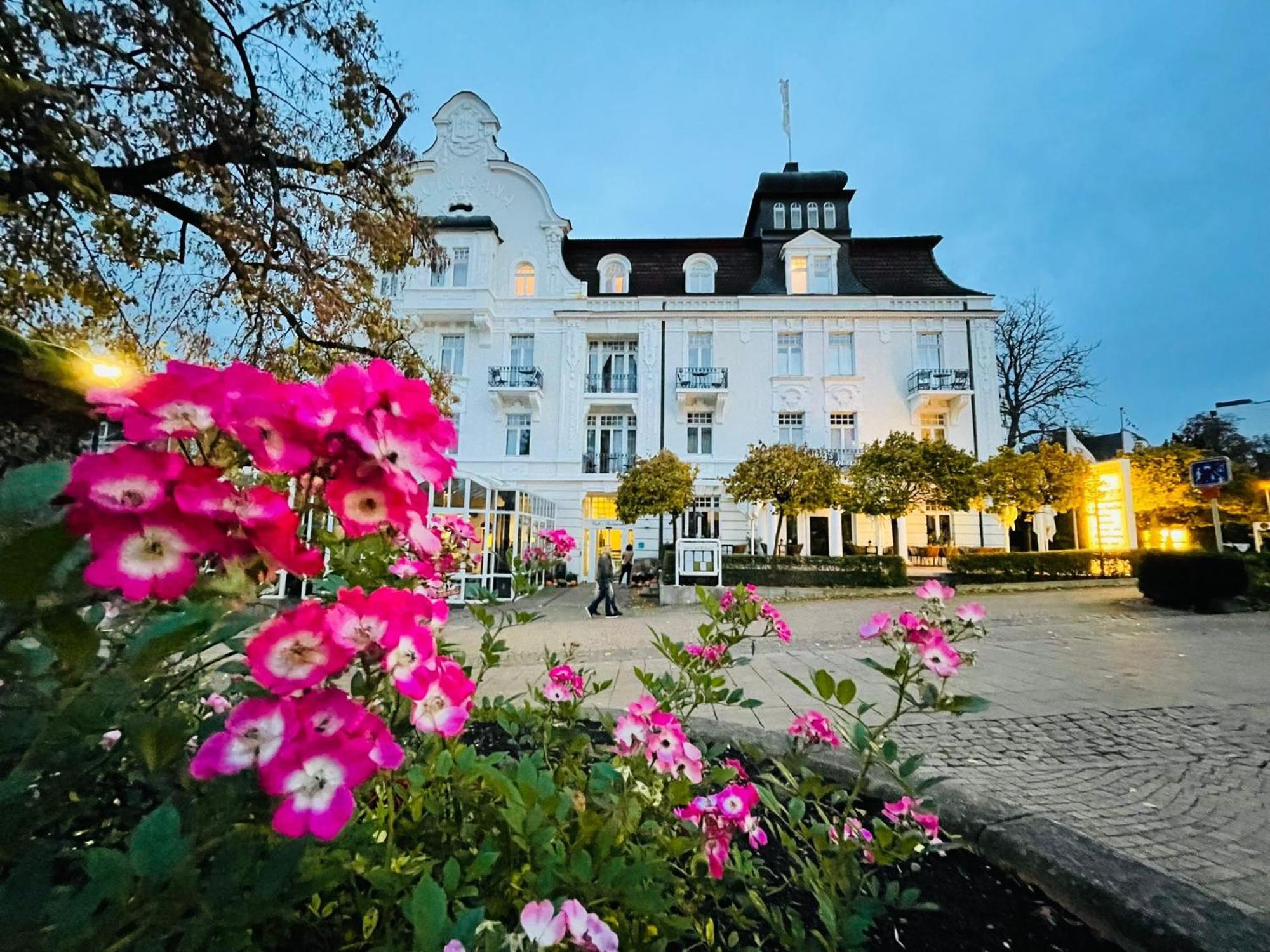 Goebel'S Hotel Quellenhof Bad Wildungen Bagian luar foto